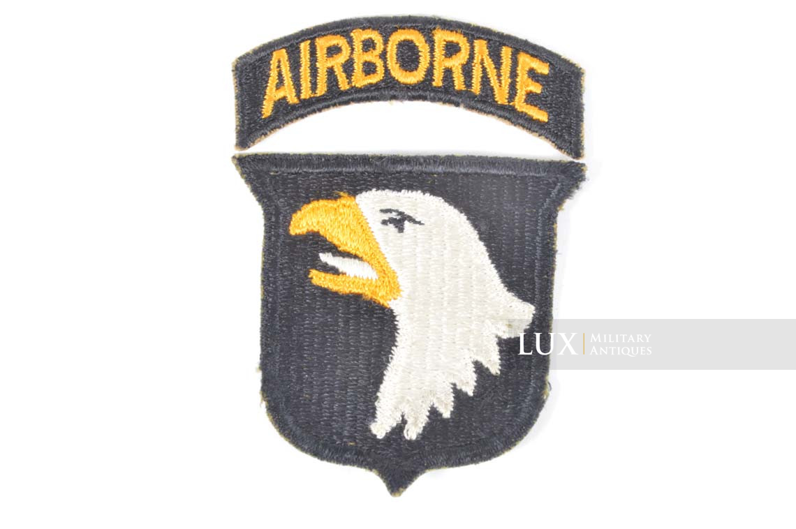 101st airborne shoulder patch, « white tongue / green backed » - photo 4